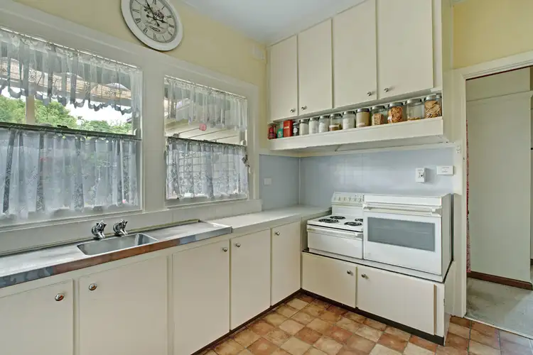 Fifth view of Homely house listing, 9 Great Ryrie Street, Ringwood VIC 3134