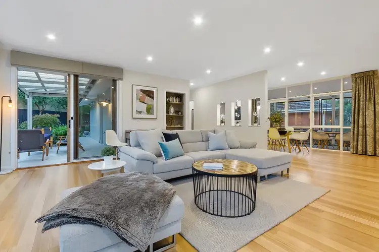 Second view of Homely house listing, 2 Rosalind Crescent, Blackburn VIC 3130