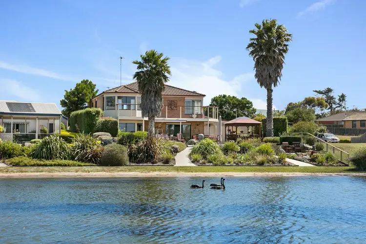 10 Silver Ridge Road, Point Lonsdale VIC 3225