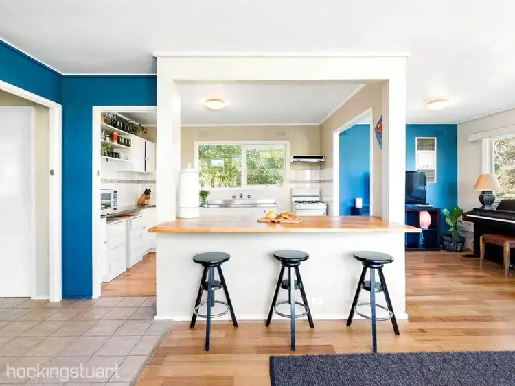 Fourth view of Homely house listing, 2 Hudson Avenue, Frankston VIC 3199