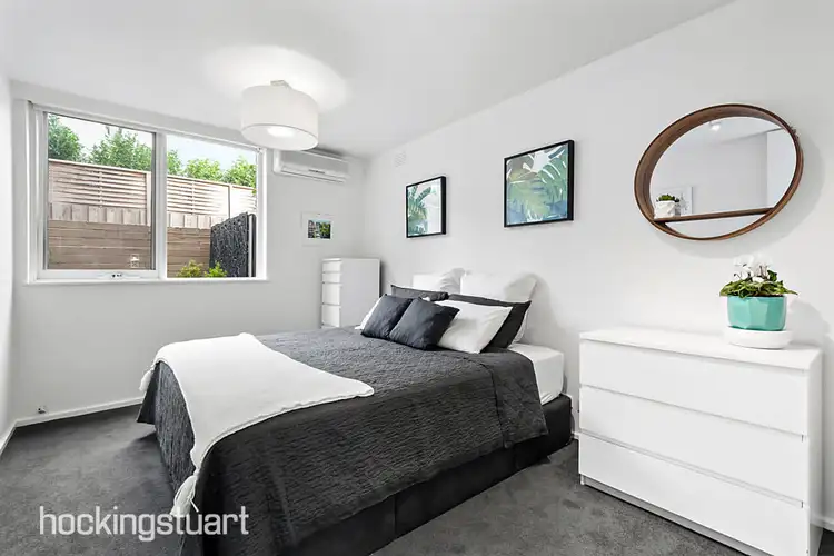 Fifth view of Homely apartment listing, 1/207 Canterbury Road, St Kilda West VIC 3182