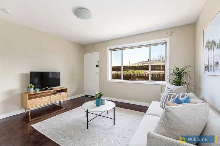 Fifth view of Homely apartment listing, 3/205 Mason Street, Newport VIC 3015