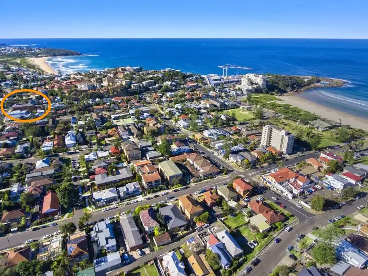 Second view of Homely unit listing, 15/3 Evans Street, Freshwater NSW 2096