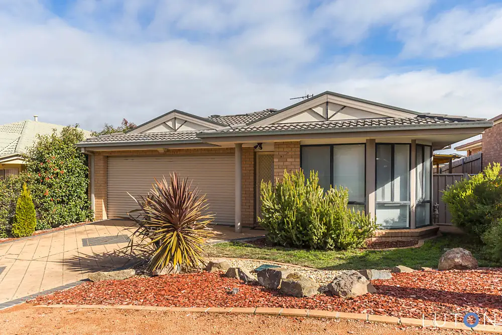 Main view of Homely house listing, 33 Bunduluk Crescent, Ngunnawal ACT 2913