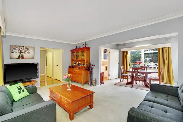 Fourth view of Homely house listing, 1 Coolooli Court, Ringwood East VIC 3135