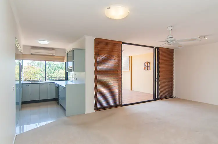Fourth view of Homely unit listing, 2/52 Bishop Street, St Lucia QLD 4067