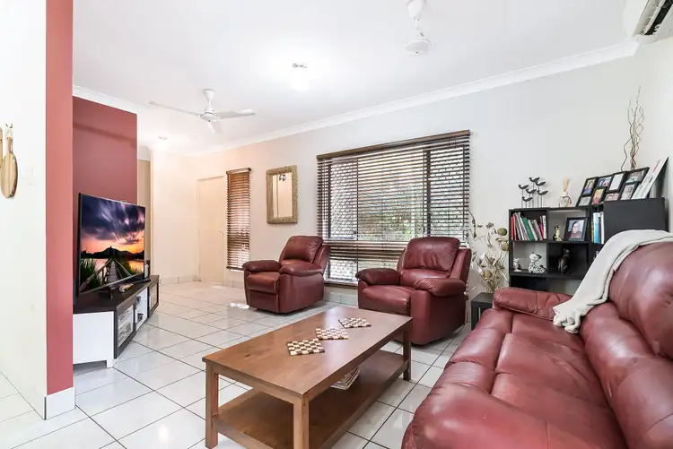 Third view of Homely house listing, 11 Bristow Court, Bakewell NT 832
