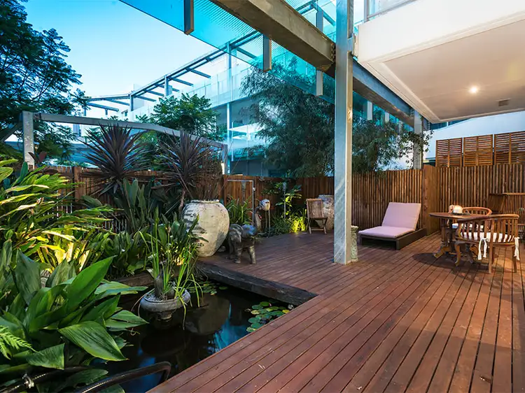 Main view of Homely apartment listing, 4/15 Beach Road, Hampton VIC 3188