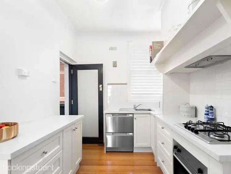 Fourth view of Homely apartment listing, 5/71 Ormond Road, Elwood VIC 3184