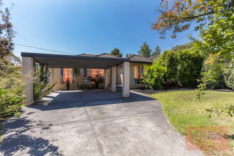 1/14 Warrien Road, Croydon North VIC 3136