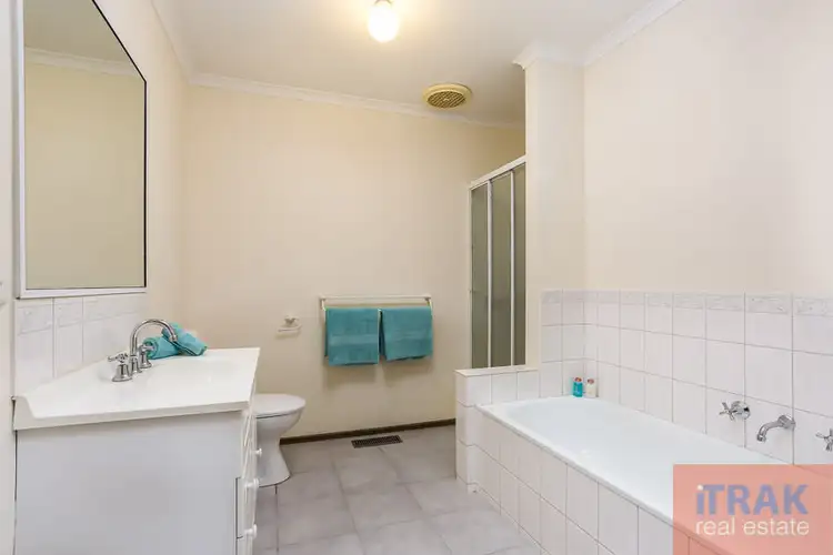 Fifth view of Homely unit listing, 2/3 Orchard Road, Bayswater VIC 3153