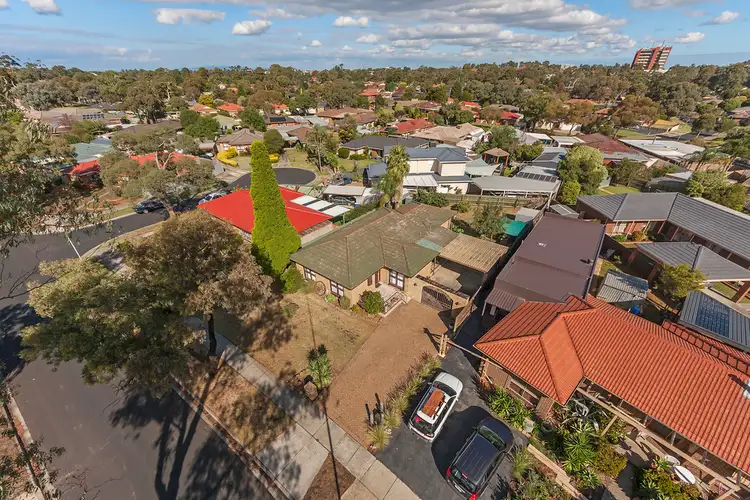 17 Galilee Crescent, Mill Park VIC 3082