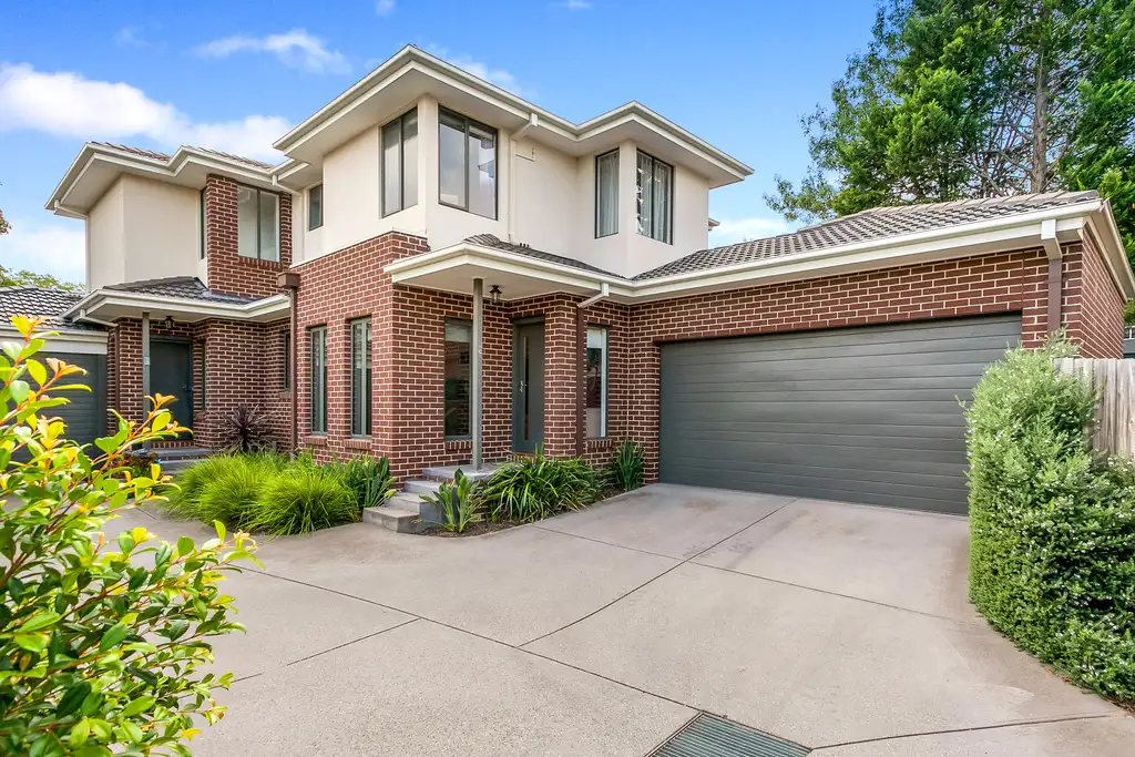 Main view of Homely townhouse listing, 2/11 Ware Crescent, Ringwood East VIC 3135