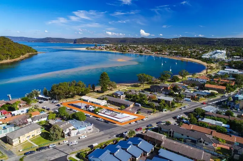 Main view of Homely house listing, 302-304 Ocean View Road, Ettalong Beach NSW 2257