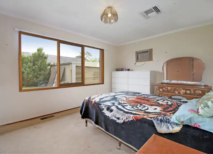 Sixth view of Homely house listing, 5 Johann Avenue, Scoresby VIC 3179