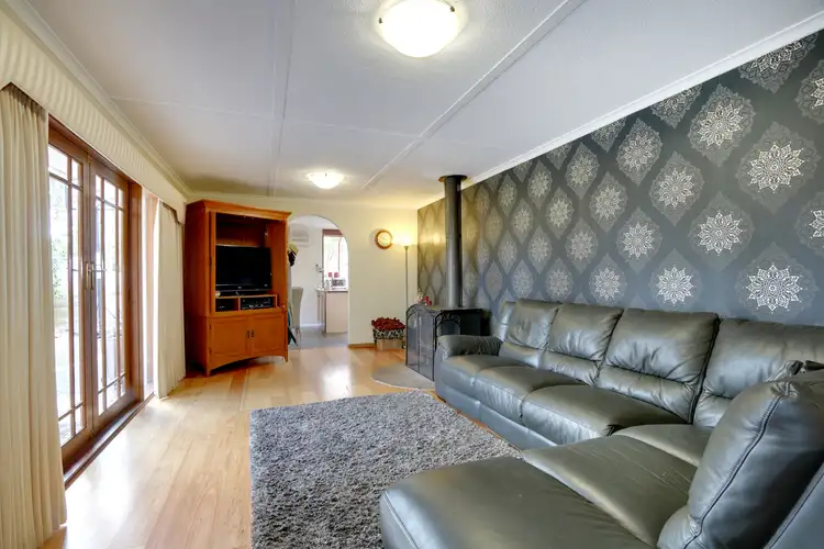 Fifth view of Homely house listing, 8 Braeside Drive, Launching Place VIC 3139