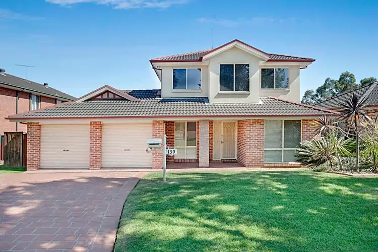 130 Carmichael Drive, West Hoxton NSW 2171