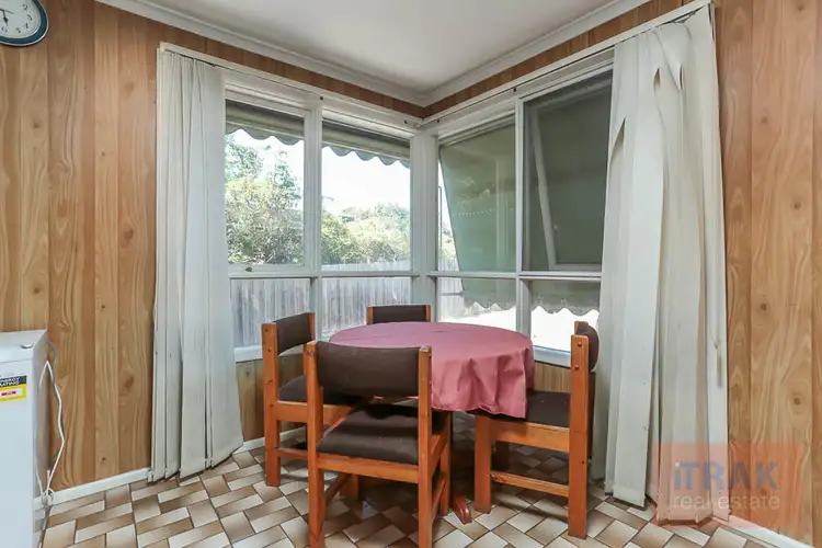 Fifth view of Homely house listing, 8 Magnolia Street, Wantirna VIC 3152