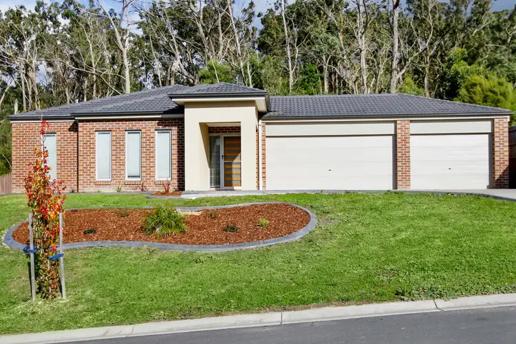 15 Valley Grove Place, Yarra Junction VIC 3797