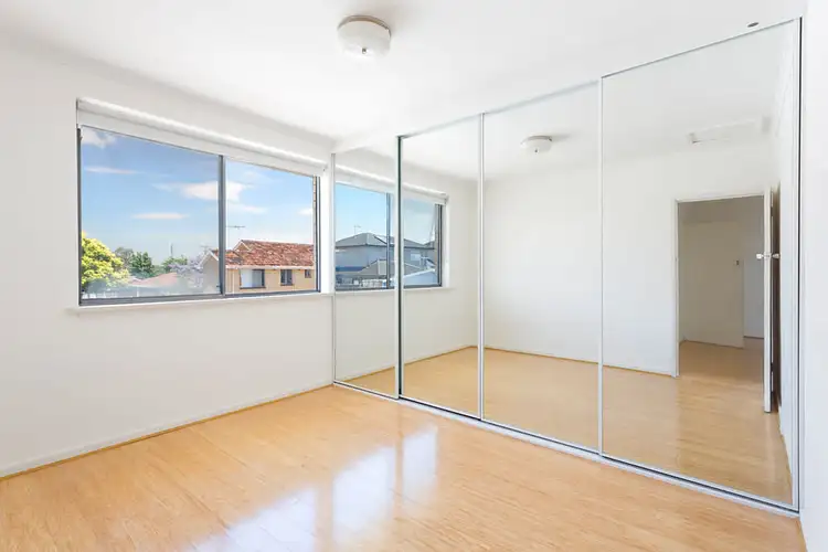 Fourth view of Homely apartment listing, 12/4-6 Sheffield Street, Preston VIC 3072