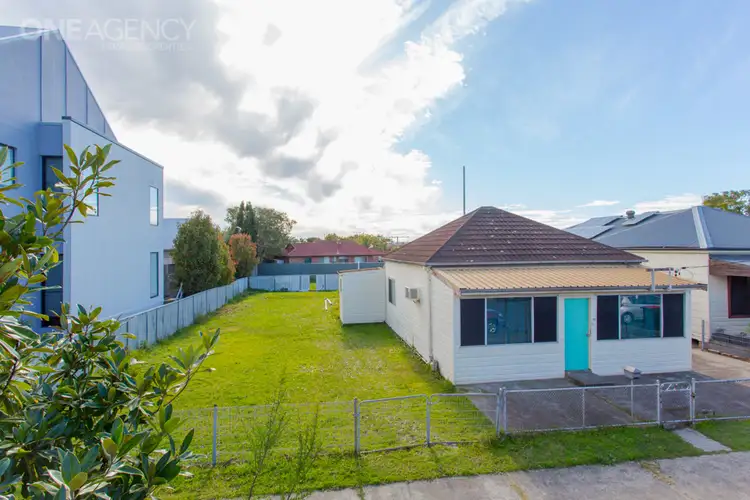 13 Forbes Street, Carrington NSW 2294