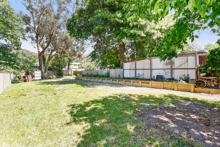 8 Linden Avenue, Yarra Junction VIC 3797