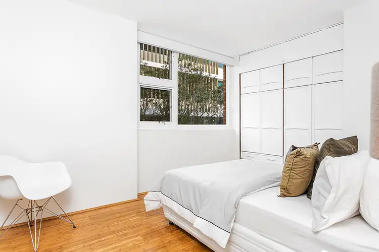 Third view of Homely apartment listing, 21/16 Ocean Street North, Bondi NSW 2026