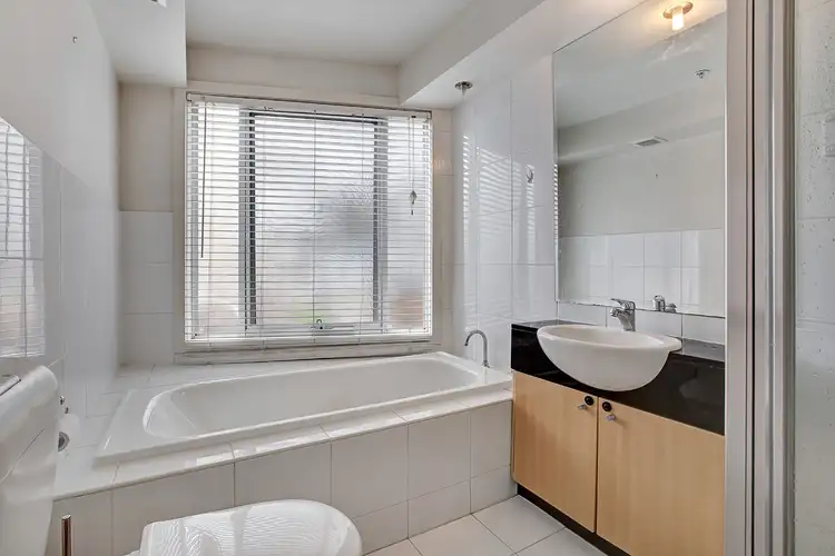 Fifth view of Homely apartment listing, B7/50 Boadle Road, Bundoora VIC 3083