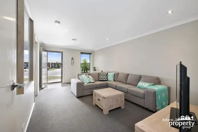 Fifth view of Homely house listing, 8 Ruby Close, Delacombe VIC 3356