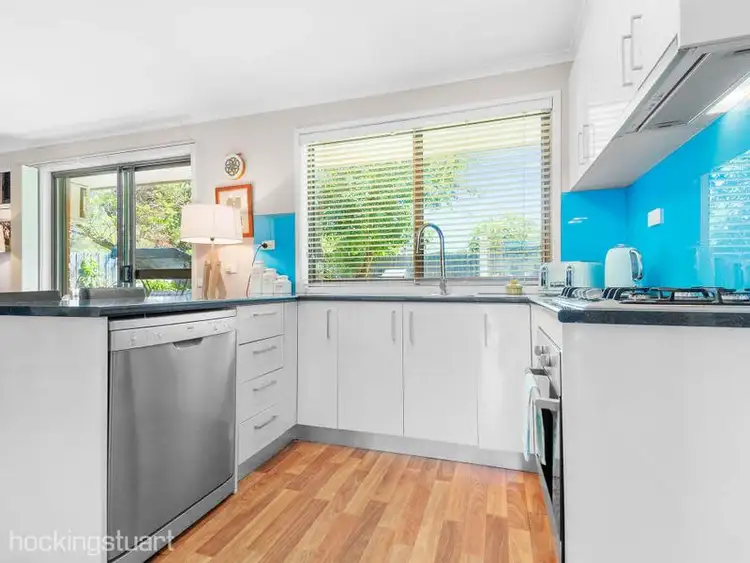 Fifth view of Homely unit listing, 2/72 Warranilla Avenue, Rosebud VIC 3939