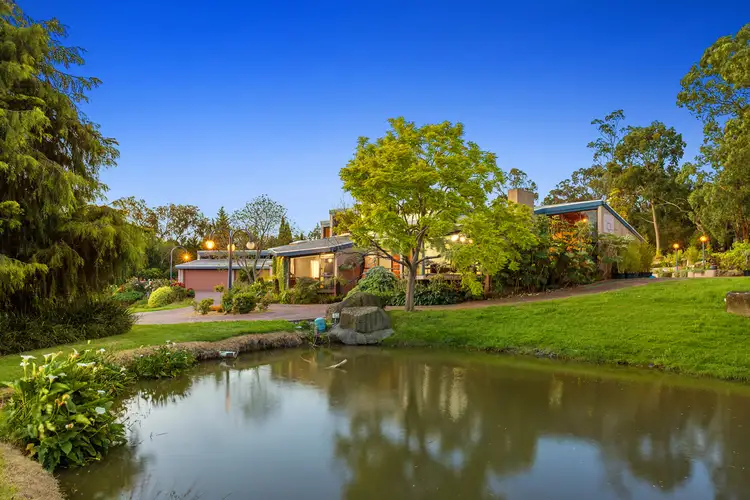 24 Rosehill Road, Lower Plenty VIC 3093