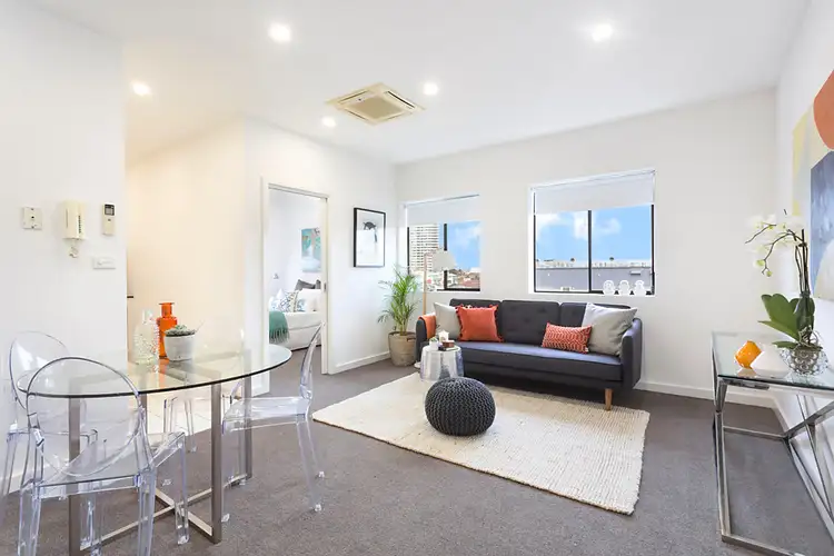 403/64 Wellington Street, St Kilda VIC 3182