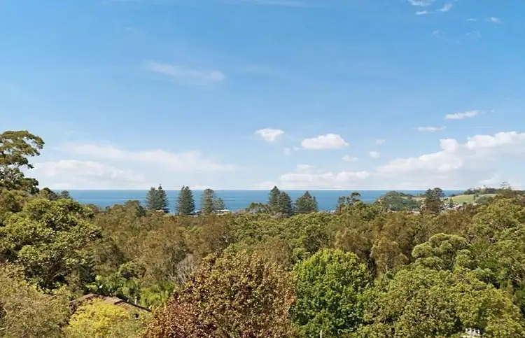 4 Wycombe Road, Terrigal NSW 2260