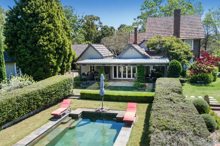 5 Irvine Avenue, Mount Martha VIC 3934