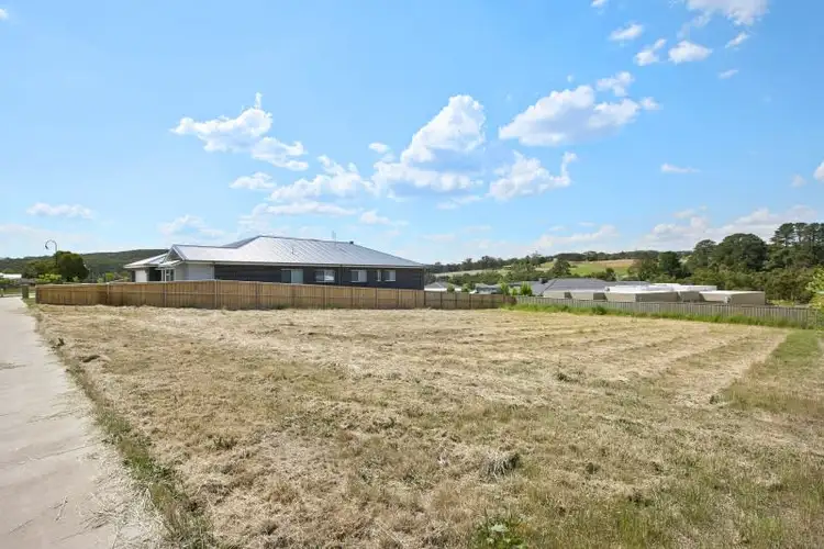 44 Apple Orchard Drive, Brown Hill VIC 3350