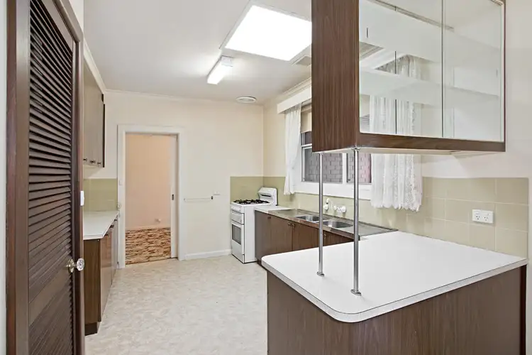 Fourth view of Homely house listing, 2 Sheridan Court, Heathmont VIC 3135