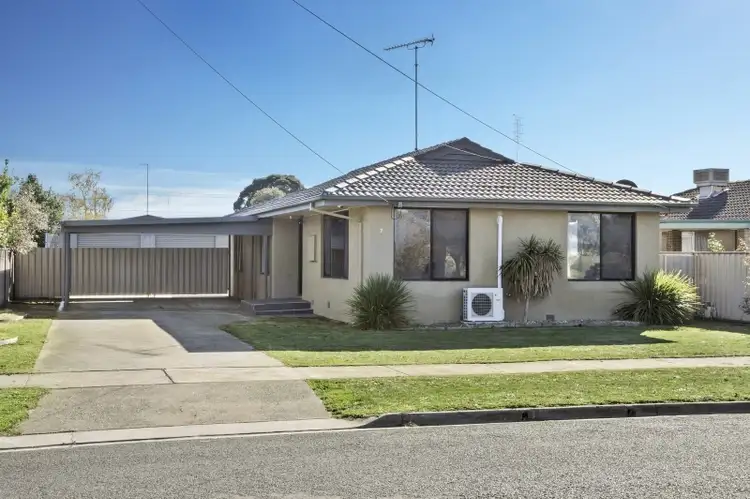 Second view of Homely house listing, 7 Marigold Street, Wendouree VIC 3355