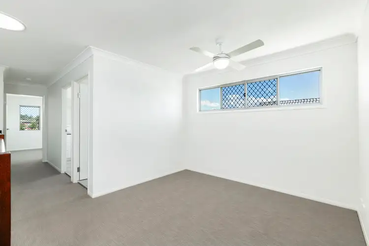 Sixth view of Homely semi-detached listing, 2/23 Hawaii Avenue, Palm Beach QLD 4221