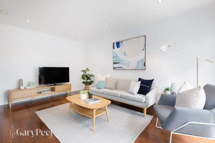 Fourth view of Homely apartment listing, 13/2 Selwyn Avenue, Elwood VIC 3184