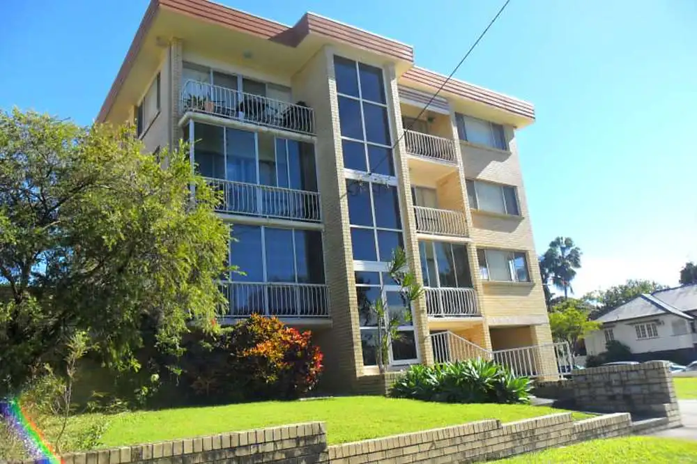 Main view of Homely unit listing, 1/6 Garden Street, Southport QLD 4215