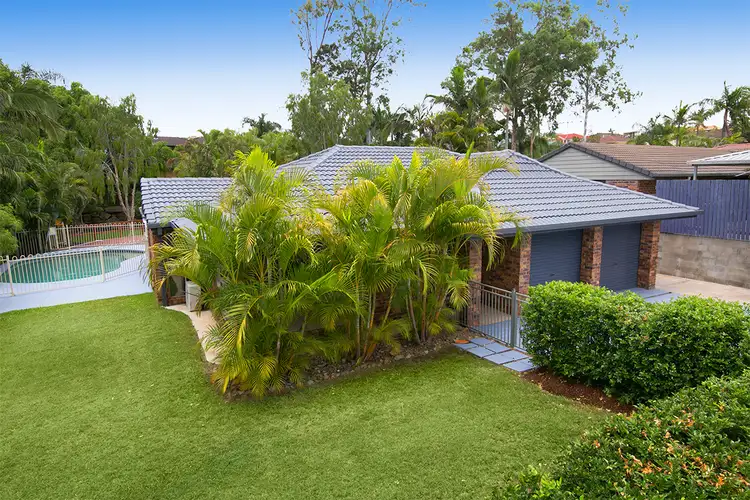 31 Raeside Street, Westlake QLD 4074
