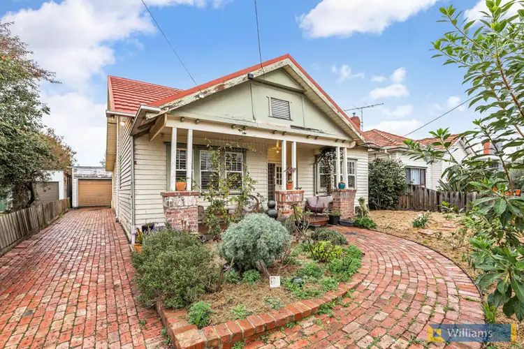 3 River Street, Newport VIC 3015