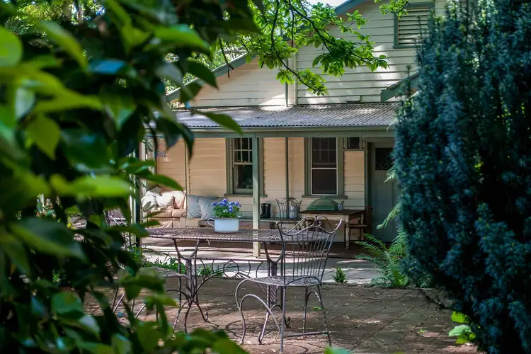 3 Grandview Grove, Sassafras VIC 3787