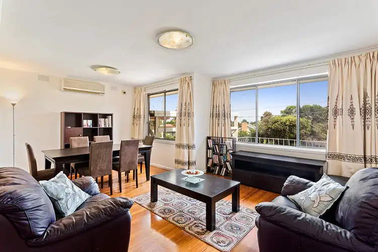 Third view of Homely house listing, 26 Dunvegan Crescent, Macleod VIC 3085