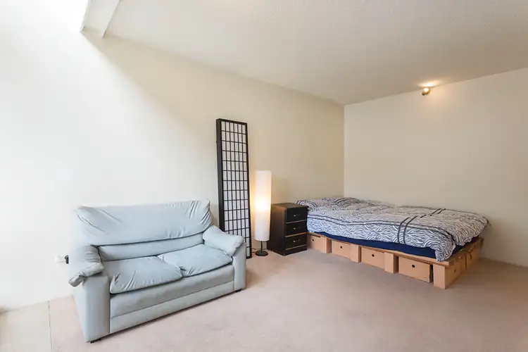 Fourth view of Homely apartment listing, A2/335 Abbotsford Street, North Melbourne VIC 3051