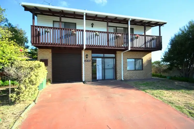 Second view of Homely house listing, 6 Seabreeze Court, Peppermint Grove Beach WA 6271