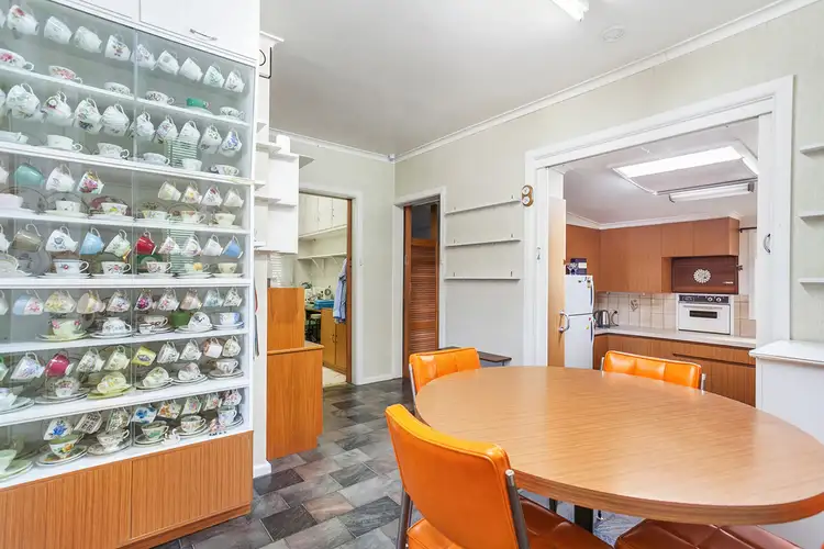 Fifth view of Homely house listing, 1 Heather Grove, Ringwood VIC 3134