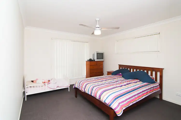 Sixth view of Homely house listing, 4 Gatsby Court, Kallangur QLD 4503