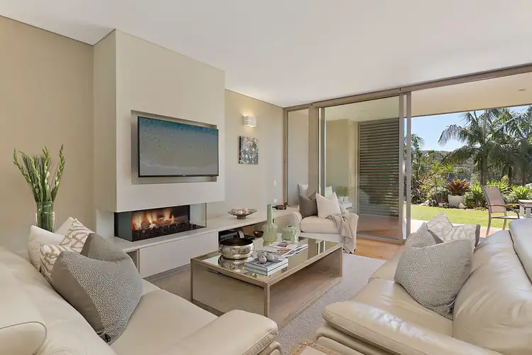 205/102 Darley Street West, Mona Vale NSW 2103