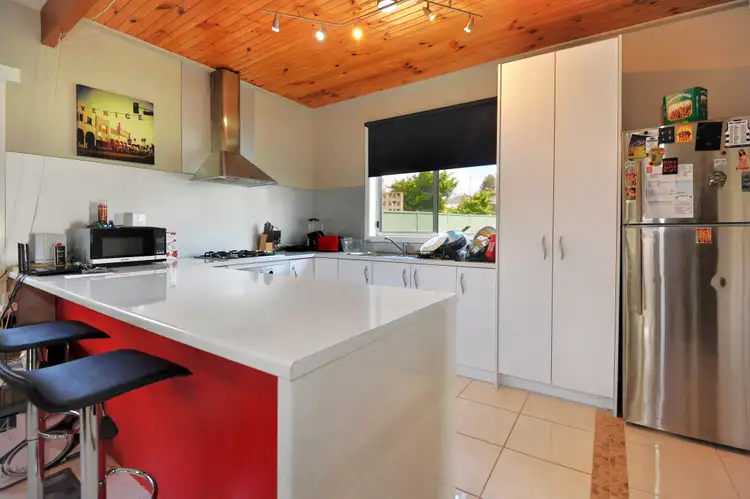 31 Malmesbury Street, Wendouree VIC 3355